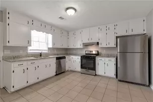 263 Devant Pl SW, Lilburn, GA 30047 - Photo 7