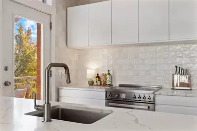 245 N Highland Avenue NE #323, Atlanta, GA 30307 - Photo 15