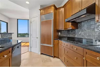 2828 Peachtree Road NE #802, Atlanta, GA 30305 - Photo 39