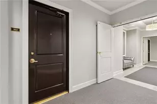 2828 Peachtree Rd NE, Atlanta, GA 30305 - Photo 13