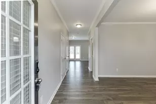 6886 Scarlet Oak Way, Flowery Branch, GA 30542 - Photo 3