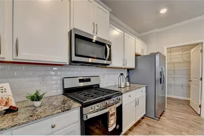 6886 Scarlet Oak Way, Flowery Branch, GA 30542 - Photo 11