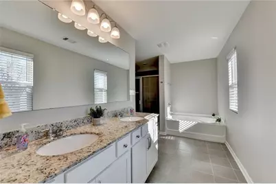 6886 Scarlet Oak Way, Flowery Branch, GA 30542 - Photo 19