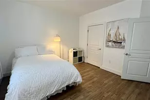 799 Hammond Dr, Sandy Springs, GA 30328 - Photo 13