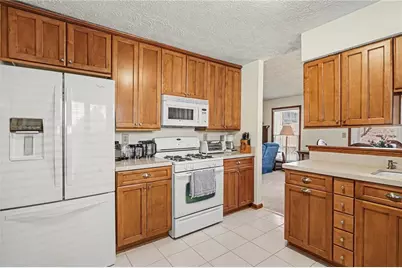 1385 Wheatfield Drive, Lawrenceville, GA 30043 - Photo 11