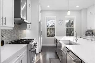 823 Canterbury Overlook, Atlanta, GA 30324 - Photo 19