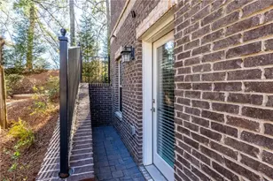 823 Canterbury Overlook, Atlanta, GA 30324 - Photo 55