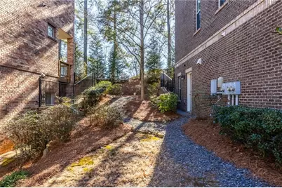 823 Canterbury Overlook, Atlanta, GA 30324 - Photo 57