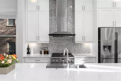 823 Canterbury Overlook, Atlanta, GA 30324 - Photo 5