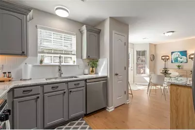 226 Fox Creek Boulevard, Woodstock, GA 30188 - Photo 7