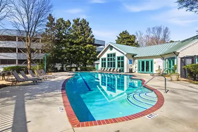 2870 S Pharr Court NW #2001, Atlanta, GA 30305 - Photo 19