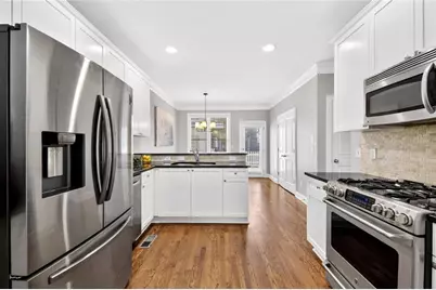 1613 Dupont Commons Drive NW, Atlanta, GA 30318 - Photo 7