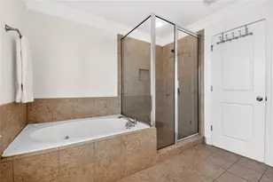 1613 Dupont Commons Dr NW, Atlanta, GA 30318 - Photo 23