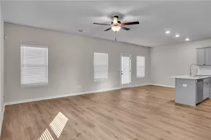 11608 Winston Dr, Hampton, GA 30228 - Photo 3