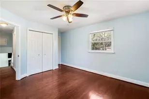 1918 Valley Ridge Dr SW, Atlanta, GA 30331 - Photo 37