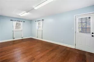 1918 Valley Ridge Dr SW, Atlanta, GA 30331 - Photo 59