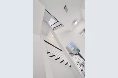 745 Fountainhead Lane NE #126, Atlanta, GA 30324 - Photo 7