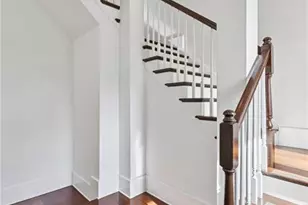 745 Fountainhead Ln NE, Atlanta, GA 30324 - Photo 7