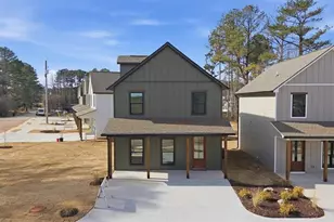 101 Carroll Cir, Carrollton, GA 30117 - Photo 13