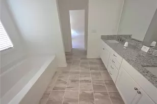 225 Borders St, Jefferson, GA 30549 - Photo 11