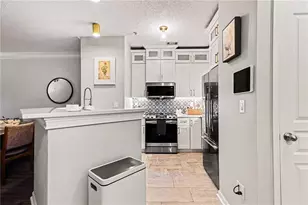 10 Perimeter Summit Blvd NE, Atlanta, GA 30319 - Photo 13