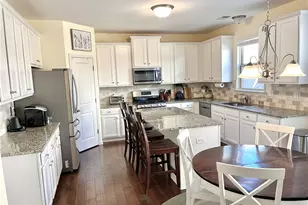 1402 Balvaird Dr, Lawrenceville, GA 30045 - Photo 13