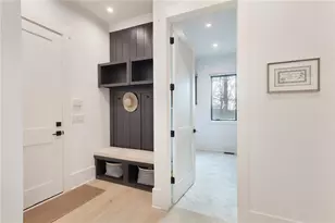 4211 Blackland Dr, Marietta, GA 30067 - Photo 19