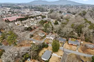 134 Normandy Dr SW, Marietta, GA 30064 - Photo 9