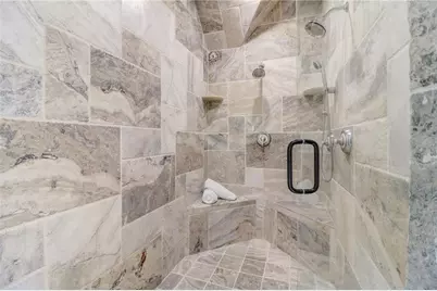 6219 Woodlake Drive, Buford, GA 30518 - Photo 17