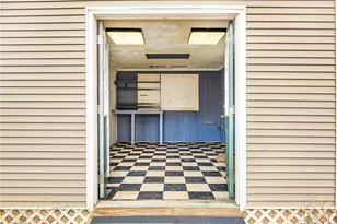 255 Westminister Village Blvd, Sharpsburg, GA 30277 - Photo 45