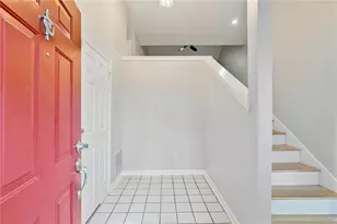 1064 Creatwood Circle SE, Smyrna, GA 30080 - Photo 9