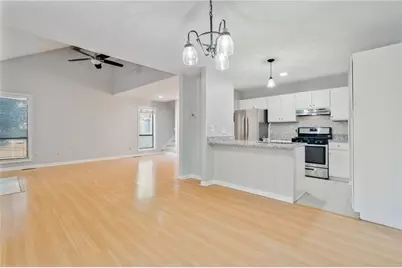 1064 Creatwood Circle SE, Smyrna, GA 30080 - Photo 17
