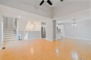 1064 Creatwood Circle SE, Smyrna, GA 30080 - Photo 11