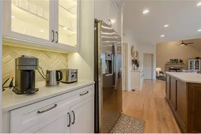 6430 Bannerhorn Run, Alpharetta, GA 30005 - Photo 13