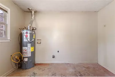 375 Dixie Court, Lawrenceville, GA 30046 - Photo 17