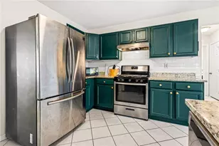 2034 Locksley Terrace, Lithonia, GA 30058 - Photo 7