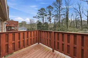 5506 Kingsport Dr, Atlanta, GA 30342 - Photo 15