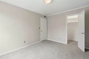 5506 Kingsport Dr, Atlanta, GA 30342 - Photo 17