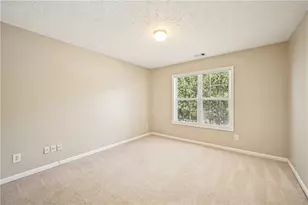 1729 Pinehurst View Ct, Grayson, GA 30017 - Photo 33