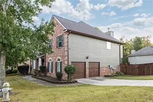 8757 Danley Dr, Douglasville, GA 30135 - Photo 3