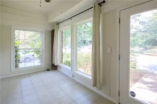 1656 Hosea L Williams Dr SE, Atlanta, GA 30317 - Photo 5