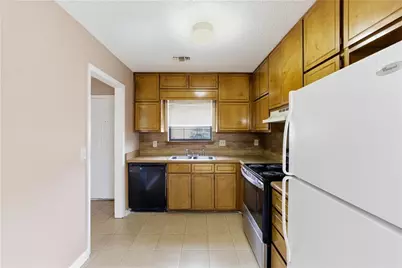 8811 W Chase Drive, Douglasville, GA 30134 - Photo 7