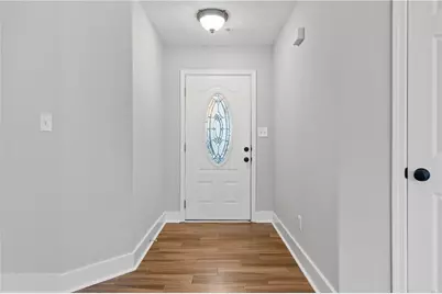 1245 Hillcrest Glenn Circle, Sugar Hill, GA 30518 - Photo 3