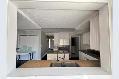 2852 Inverloch Circle, Duluth, GA 30096 - Photo 9