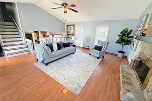 221 Harlee Ln, Lawrenceville, GA 30046 - Photo 5