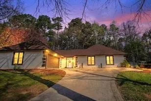 410 Emerald Pkwy, Sugar Hill, GA 30518 - Photo 5