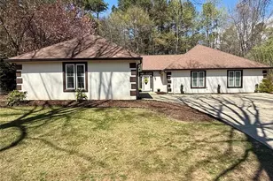 410 Emerald Pkwy, Sugar Hill, GA 30518 - Photo 3