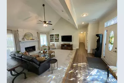 410 Emerald Parkway, Sugar Hill, GA 30518 - Photo 7