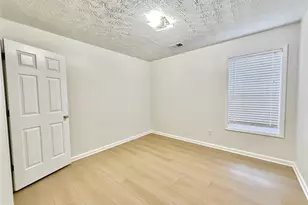 1070 Rafington Dr, Lawrenceville, GA 30046 - Photo 19