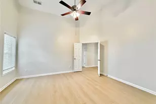 1070 Rafington Dr, Lawrenceville, GA 30046 - Photo 11